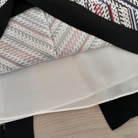 NESS Blouse - Picture 4 of 7